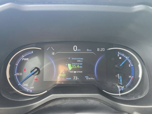 Used 2025 Toyota RAV4 LE AWD/4WD image 16