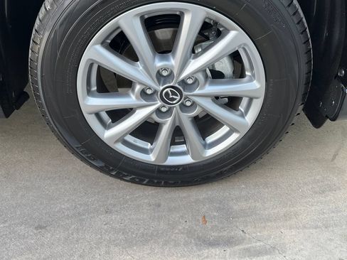 Certified 2025 MAZDA CX-5 AWD 2.5 S w/ Preferred Package image 25