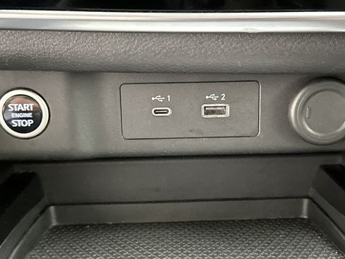 Used 2023 Nissan Rogue S AWD/4WD image 34