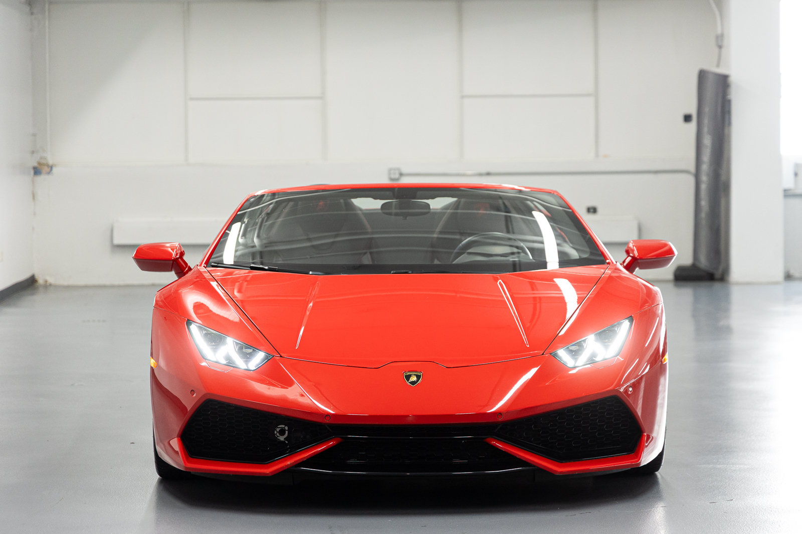 Used 2017 Lamborghini Huracan LP 610-4 AWD/4WD image 18