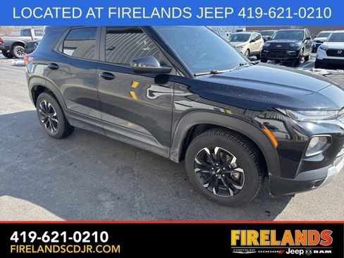 Used 2022 Chevrolet TrailBlazer LT w/ Convenience Package image 16