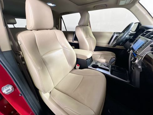 Used 2021 Toyota 4Runner Limited image 31