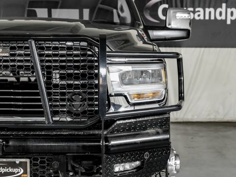 Used 2024 RAM 3500 Laramie AWD/4WD image 40