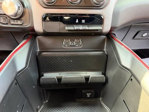 Used 2022 RAM 1500 Rebel w/ Rebel Level 1 Equipment Group AWD/4WD image 18