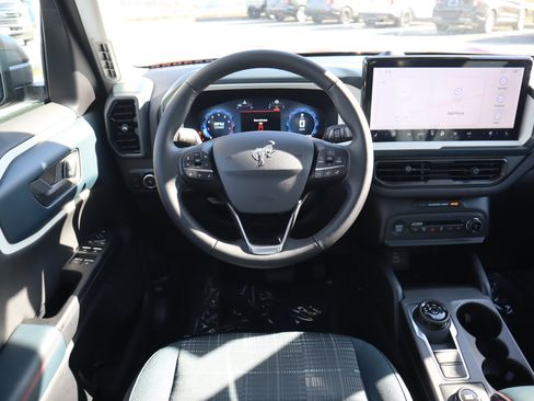 New 2025 Ford Bronco Sport Heritage w/ Convenience Package image 31