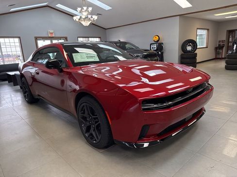 New 2024 Dodge Charger R/T w/ Plus Group AWD/4WD image 5