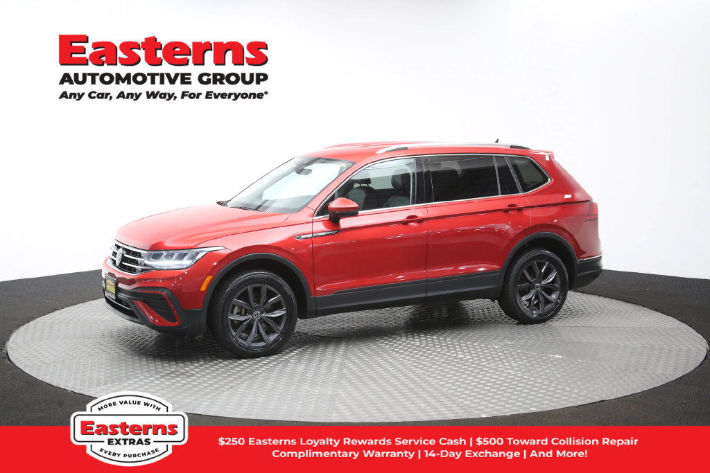 Used 2023 Volkswagen Tiguan SE AWD/4WD image 56