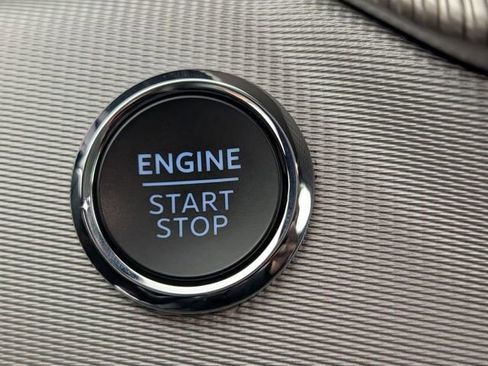 Used 2025 Ford Explorer Active image 26