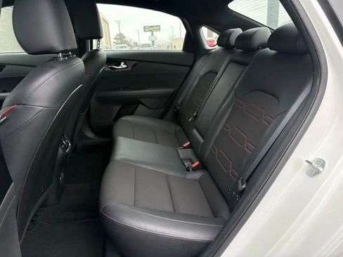 Used 2023 Kia Forte GT FWD image 17