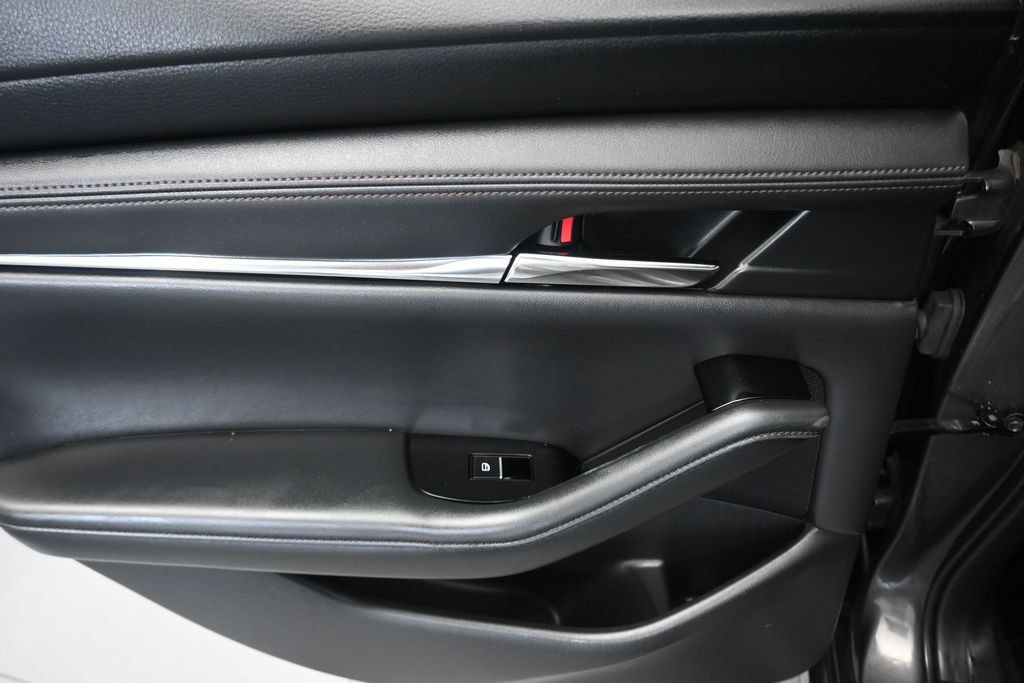Used 2019 MAZDA MAZDA3 Sedan w/ Preferred Package FWD image 29