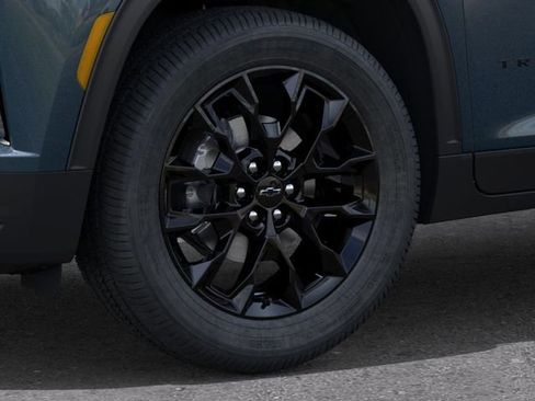 New 2026 Chevrolet Traverse LT w/ Midnight/Sport Edition FWD image 9