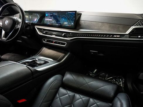 Used 2024 BMW X5 xDrive40i image 13