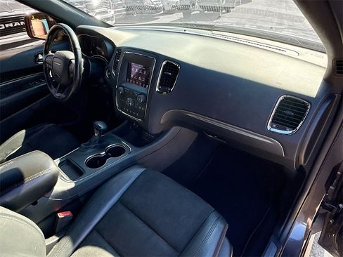 Used 2019 Dodge Durango GT image 34