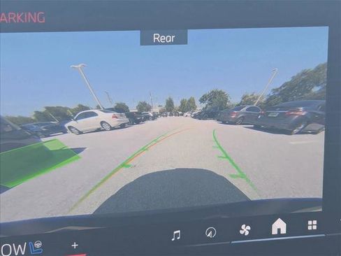 Used 2025 BMW X3 xDrive30i w/ Convenience Package image 12