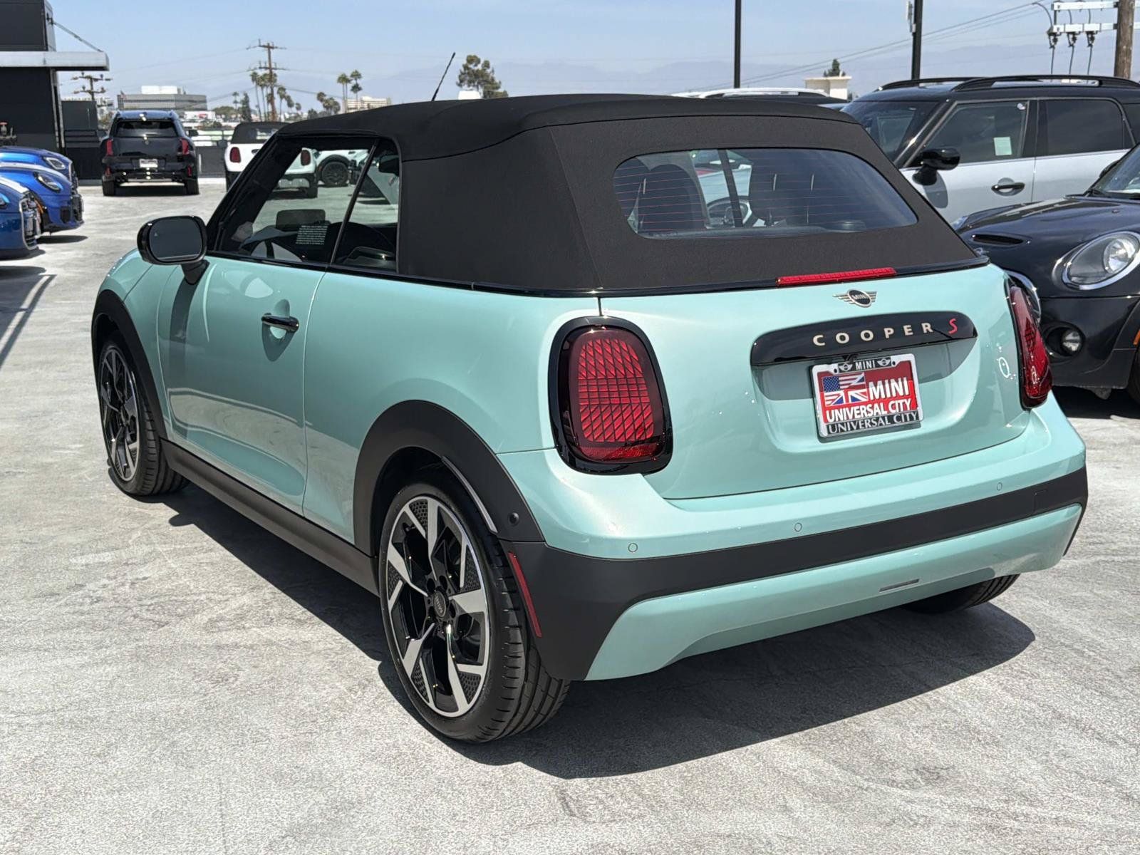 New 2026 MINI Cooper S FWD image 3