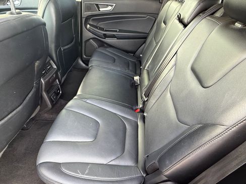 Used 2018 Ford Edge Titanium w/ Equipment Group 301A image 25