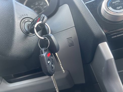 Used 2017 Subaru Forester 2.5i Premium w/ All-Weather Package image 24