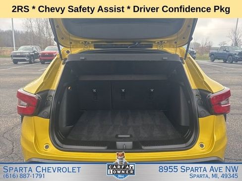 Used 2024 Chevrolet Trax RS w/ Driver Confidence Package FWD image 23