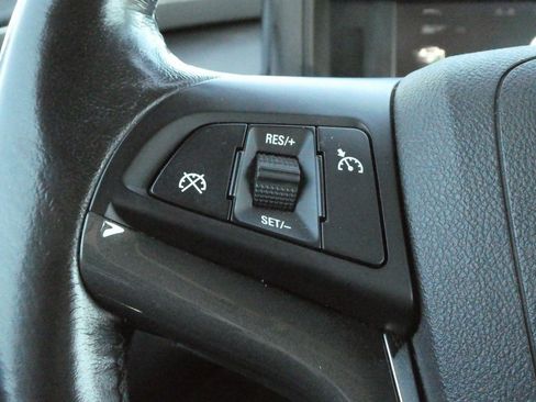 Used 2015 Chevrolet Volt w/ Enhanced Safety Package 1 image 10