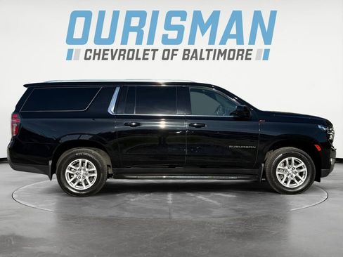 Used 2023 Chevrolet Suburban LS w/ Driver Alert Package image 7