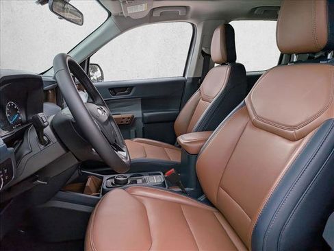 Used 2024 Ford Maverick Lariat w/ 4K Tow Package image 10