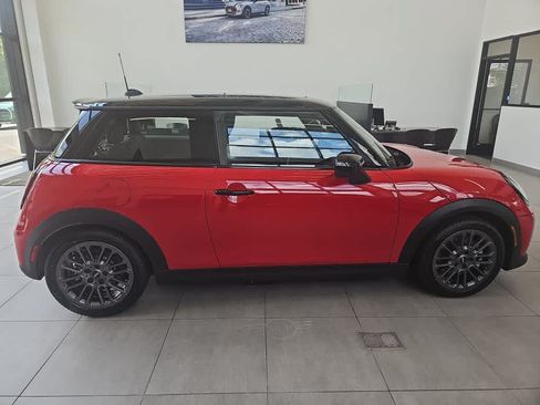 Used 2026 MINI Cooper S FWD image 6