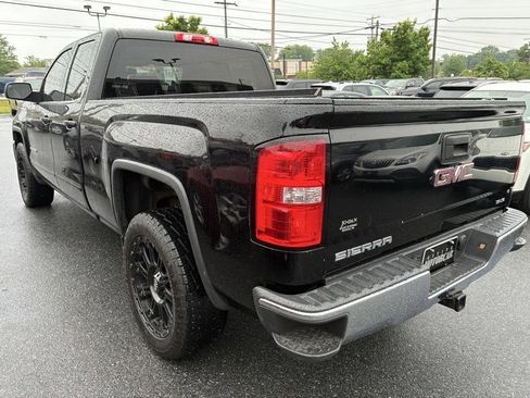 Used 2018 GMC Sierra 1500 SLE w/ SLE Value Package AWD/4WD image 8