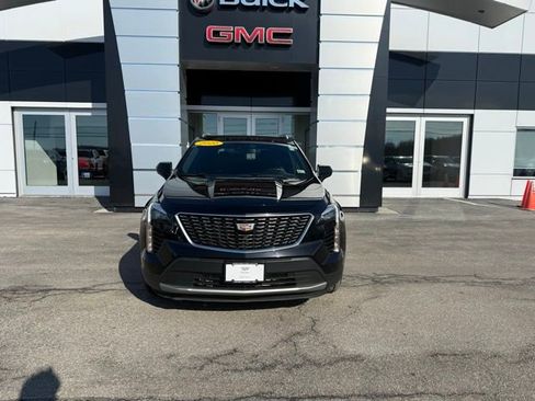 Certified 2020 Cadillac XT4 Premium Luxury w/ Cold Weather Package image 2