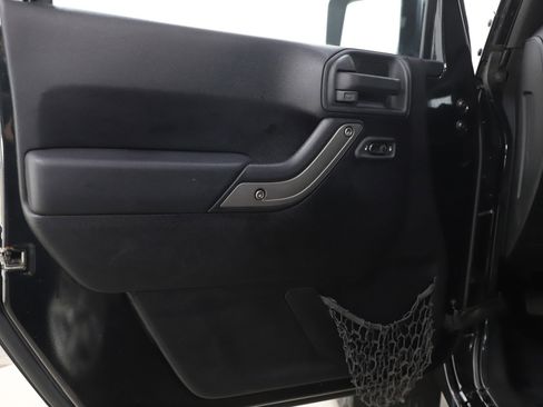 Used 2012 Jeep Wrangler Sport image 14