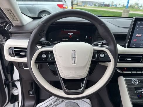 Certified 2023 Lincoln Aviator Black Label AWD/4WD image 27