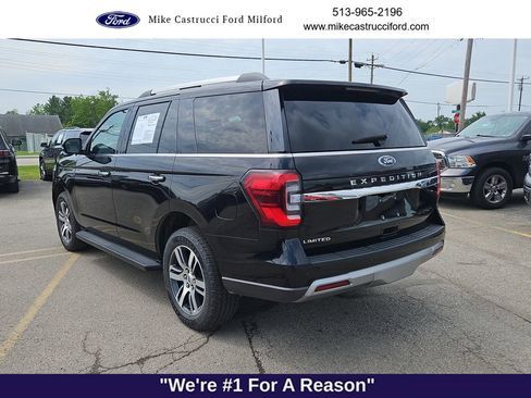 Used 2024 Ford Expedition Limited AWD/4WD image 3