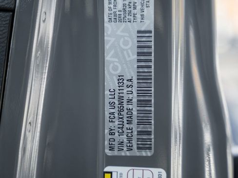 Used 2022 Jeep Wrangler Unlimited Sahara image 34