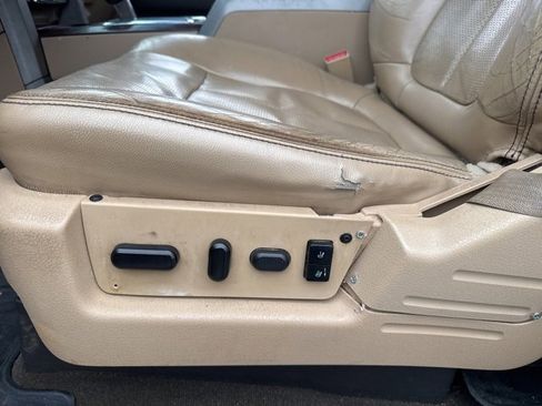 Used 2012 Ford F150 Lariat w/ Lariat Plus Pkg image 10