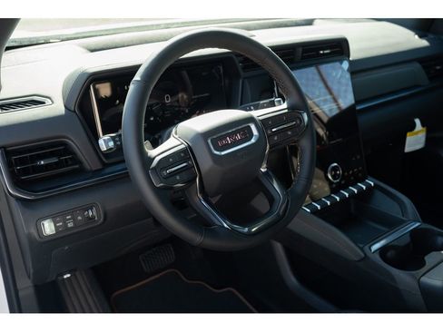 New 2026 GMC Terrain AT4 AWD/4WD image 11