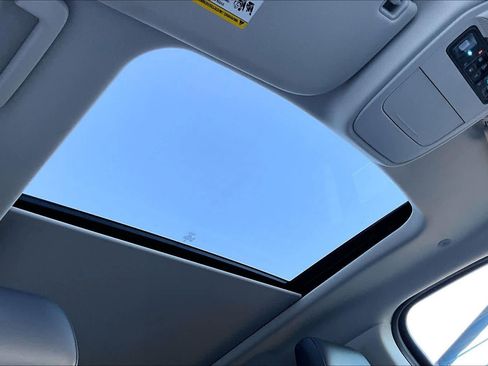 Certified 2025 Ford Expedition Active image 14