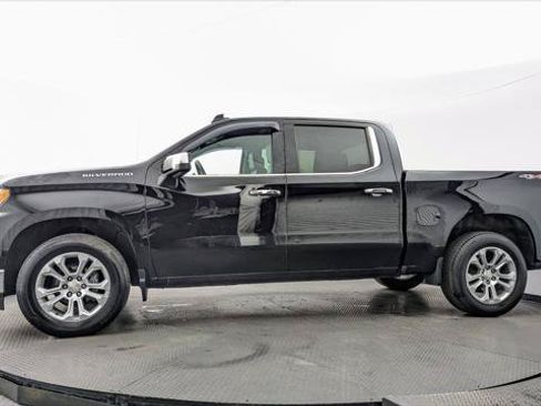 Used 2023 Chevrolet Silverado 1500 LTZ AWD/4WD image 3