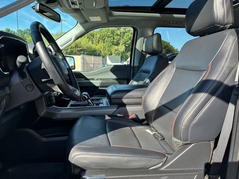 Used 2022 Ford F150 Lariat w/ Equipment Group 502A High image 38