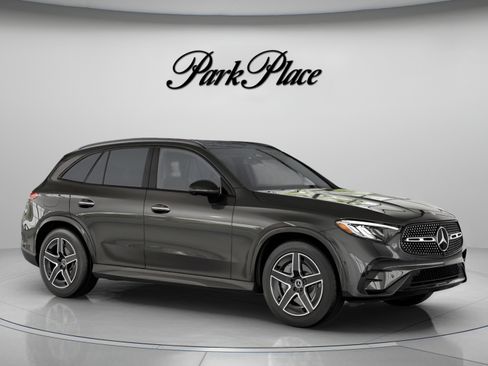 Used 2026 Mercedes-Benz GLC 300 image 30
