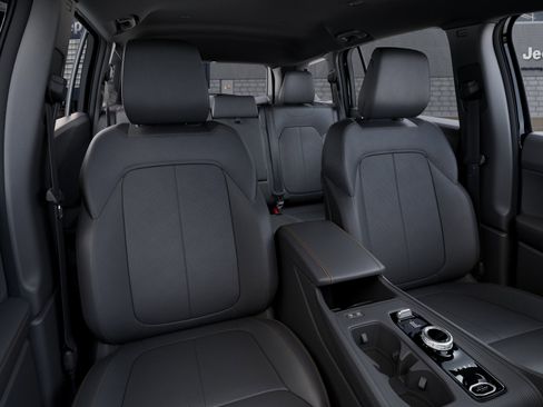 New 2026 Jeep Cherokee Limited image 24