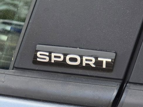Used 2025 Volkswagen Jetta Sport FWD image 12
