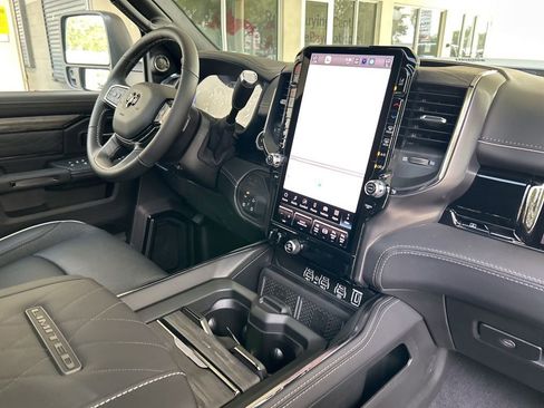 New 2026 RAM 2500 Limited image 31