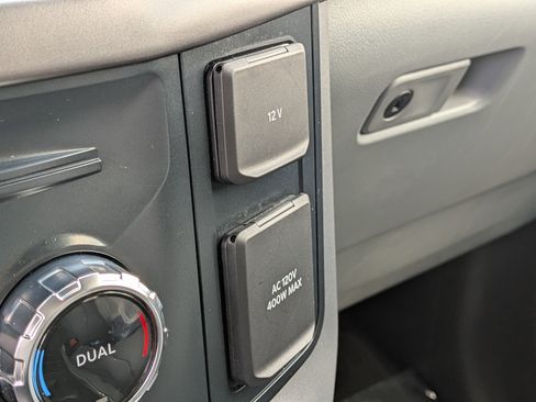 Used 2025 Ford F150 XLT w/ Equipment Group 302A MID RWD image 31