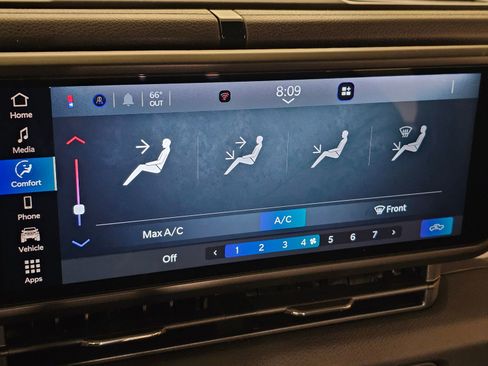 New 2026 Jeep Gladiator Sport image 21