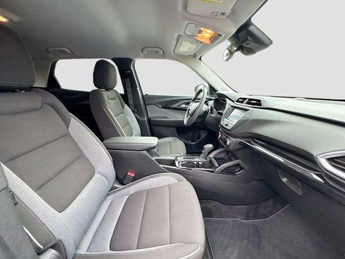 Used 2023 Chevrolet TrailBlazer LT image 25