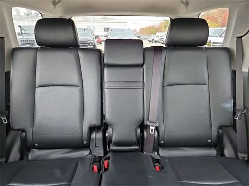 Used 2019 Toyota 4Runner Limited image 14