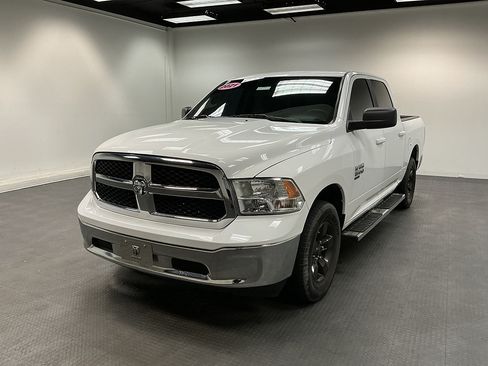 Used 2021 RAM 1500 Classic SLT AWD/4WD image 1