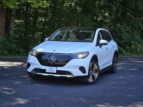 Used 2023 Mercedes-Benz EQE 350+ 4MATIC SUV image 1