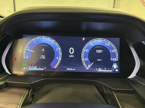 Used 2022 Jeep Grand Cherokee Limited w/ Luxury Tech Group II AWD/4WD image 34