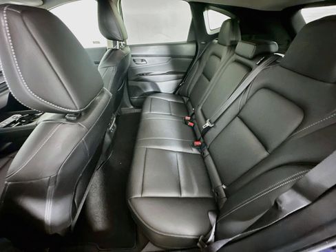 Used 2025 Nissan Murano SV AWD/4WD image 27