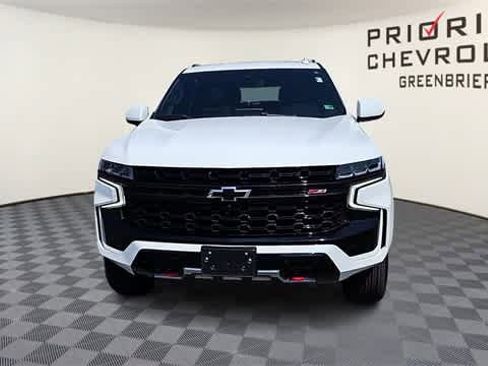 Used 2023 Chevrolet Tahoe Z71 w/ Luxury Package image 3